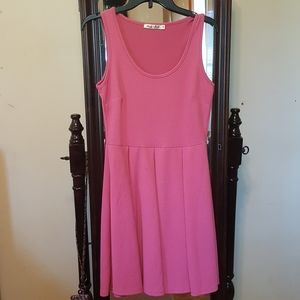 🌻2/$20 NWOT pink dress